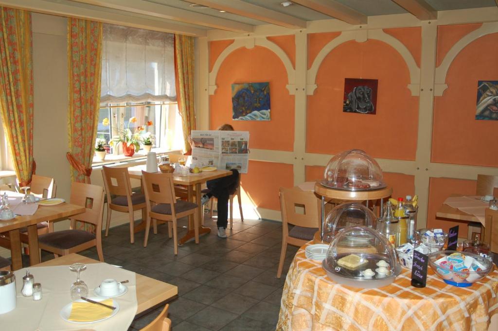 Hotel Leander Bitburg Esterno foto